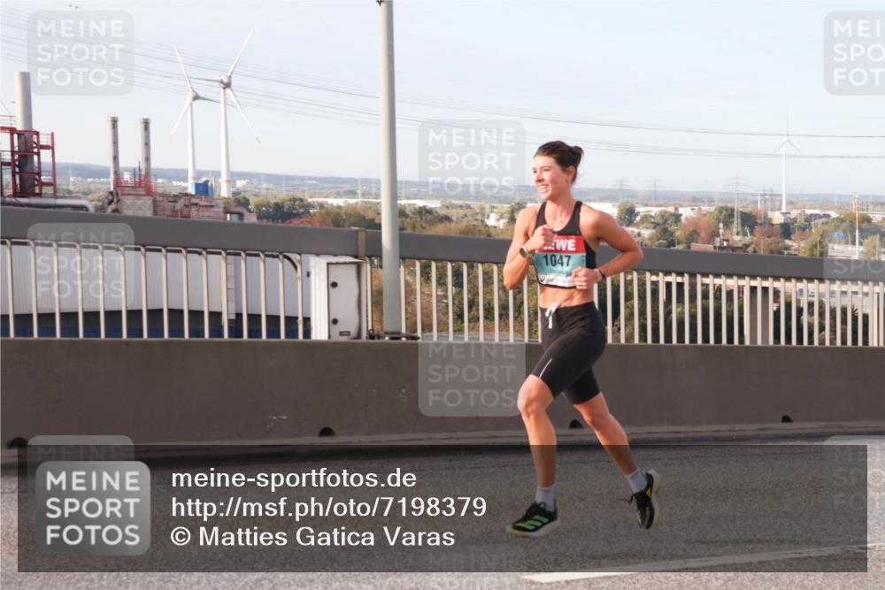 03.10.2024 - Köhlbrandbrückenlauf Matties Gatica Varas http://msf.ph/oto/7198379 03.10.2024 09:29:07 Position 2 1047 meine-sportfotos.de