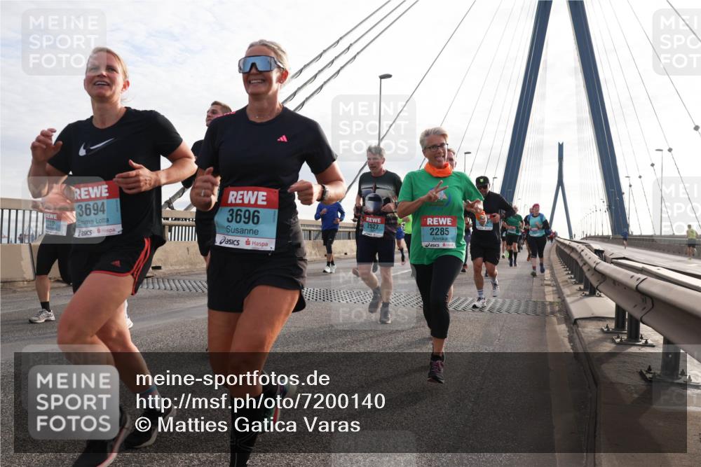 03.10.2024 - Köhlbrandbrückenlauf Matties Gatica Varas http://msf.ph/oto/7200140 03.10.2024 09:29:48 Position 2 1280, 3694, 3696, 2527, 2024, 2285 meine-sportfotos.de