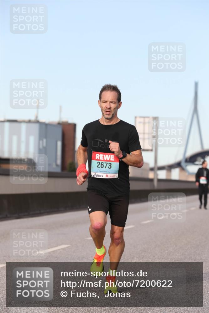 03.10.2024 - Köhlbrandbrückenlauf Fuchs,  Jonas http://msf.ph/oto/7200622 03.10.2024 09:39:30 Position 3 2673 meine-sportfotos.de