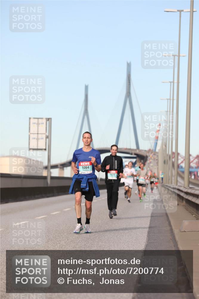 03.10.2024 - Köhlbrandbrückenlauf Fuchs,  Jonas http://msf.ph/oto/7200774 03.10.2024 09:39:37 Position 3 1064, 1030 meine-sportfotos.de