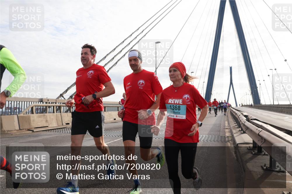03.10.2024 - Köhlbrandbrückenlauf Matties Gatica Varas http://msf.ph/oto/7200820 03.10.2024 09:30:10 Position 2 1368 meine-sportfotos.de