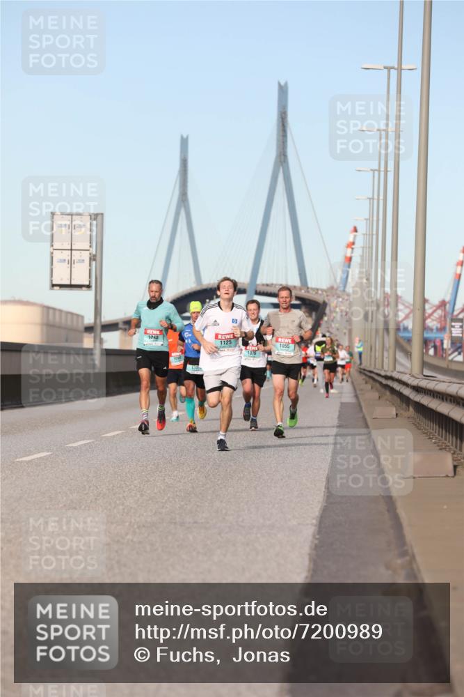 03.10.2024 - Köhlbrandbrückenlauf Fuchs,  Jonas http://msf.ph/oto/7200989 03.10.2024 09:39:44 Position 3 1248, 1090, 133, 1125, 1055, 1076 meine-sportfotos.de