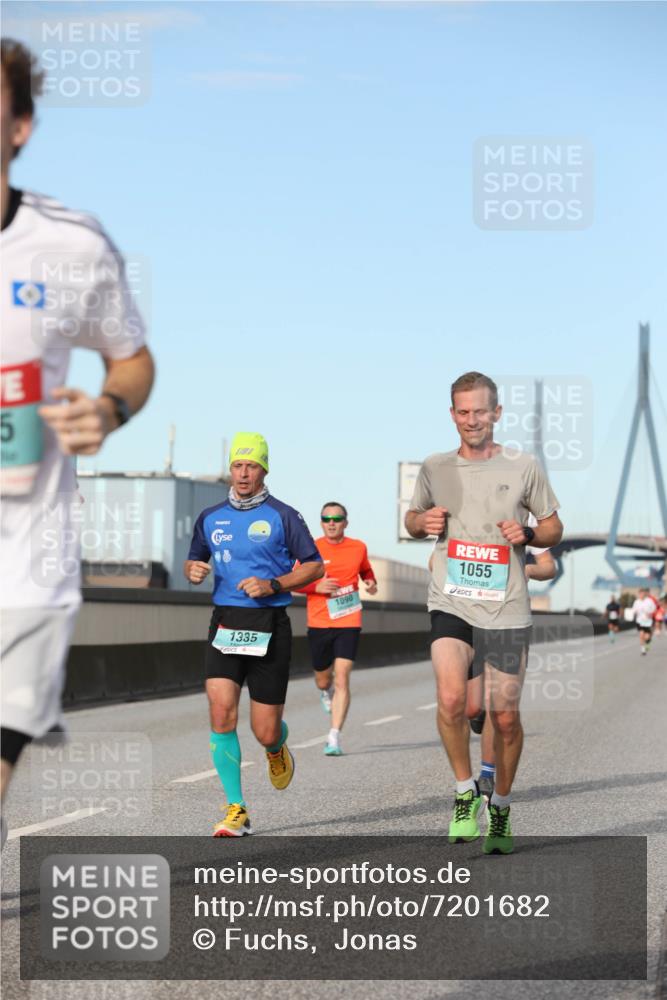 03.10.2024 - Köhlbrandbrückenlauf Fuchs,  Jonas http://msf.ph/oto/7201682 03.10.2024 09:39:52 Position 3 1335, 1090, 1055 meine-sportfotos.de