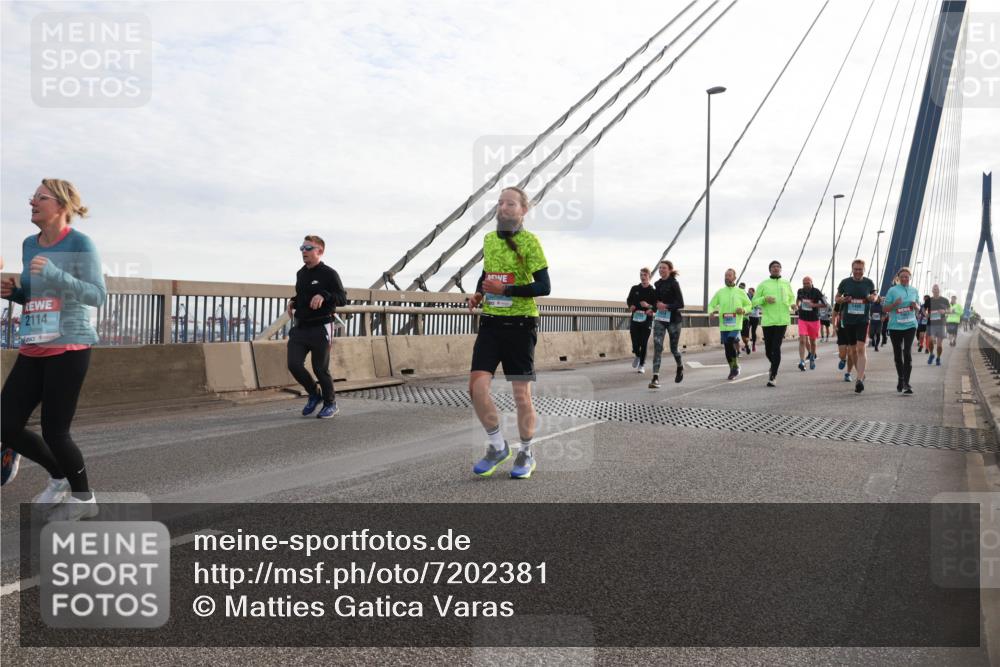 03.10.2024 - Köhlbrandbrückenlauf Matties Gatica Varas http://msf.ph/oto/7202381 03.10.2024 09:31:07 Position 2 2114 meine-sportfotos.de