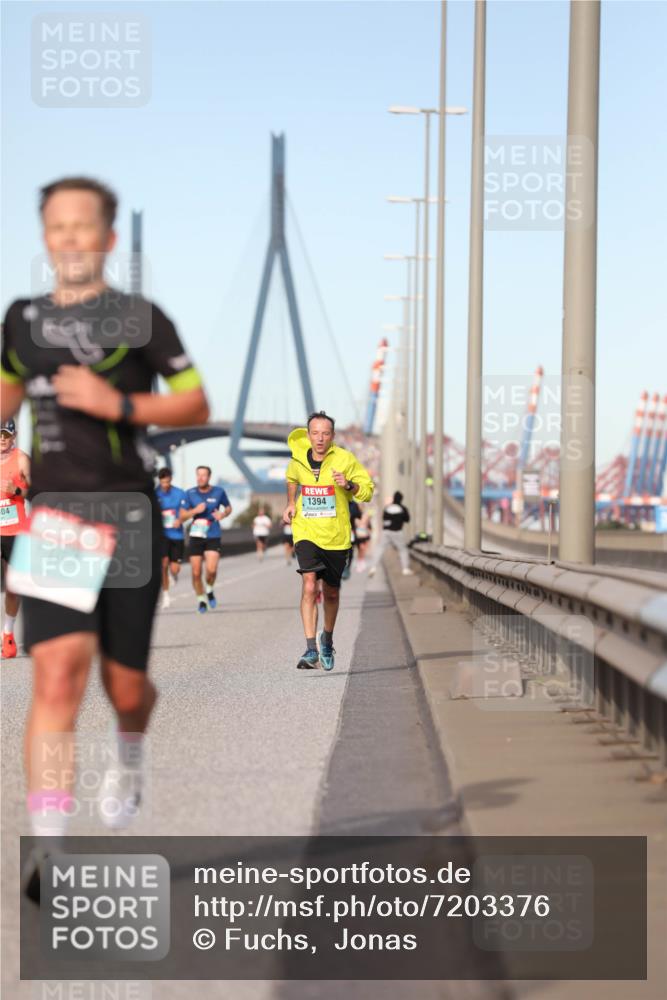 03.10.2024 - Köhlbrandbrückenlauf Fuchs,  Jonas http://msf.ph/oto/7203376 03.10.2024 09:40:31 Position 3 04, 1394 meine-sportfotos.de