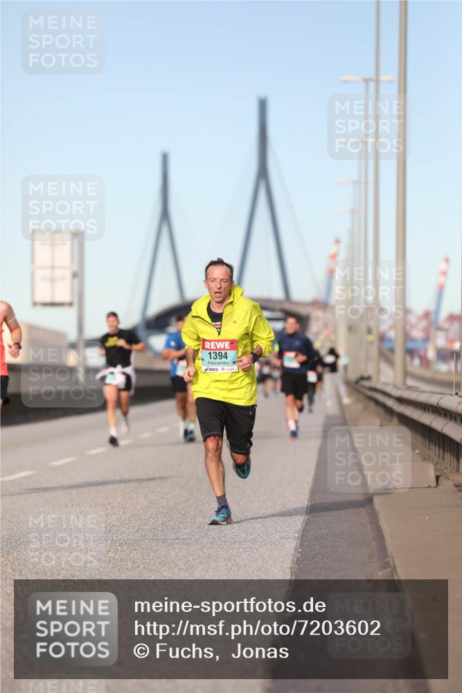 03.10.2024 - Köhlbrandbrückenlauf Fuchs,  Jonas http://msf.ph/oto/7203602 03.10.2024 09:40:34 Position 3 1394 meine-sportfotos.de