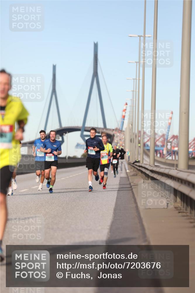 03.10.2024 - Köhlbrandbrückenlauf Fuchs,  Jonas http://msf.ph/oto/7203676 03.10.2024 09:40:36 Position 3 1082, 1405, 2085, 013 meine-sportfotos.de