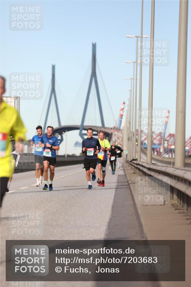 03.10.2024 - Köhlbrandbrückenlauf Fuchs,  Jonas http://msf.ph/oto/7203683 03.10.2024 09:40:36 Position 3 1082, 2085, 1405 meine-sportfotos.de