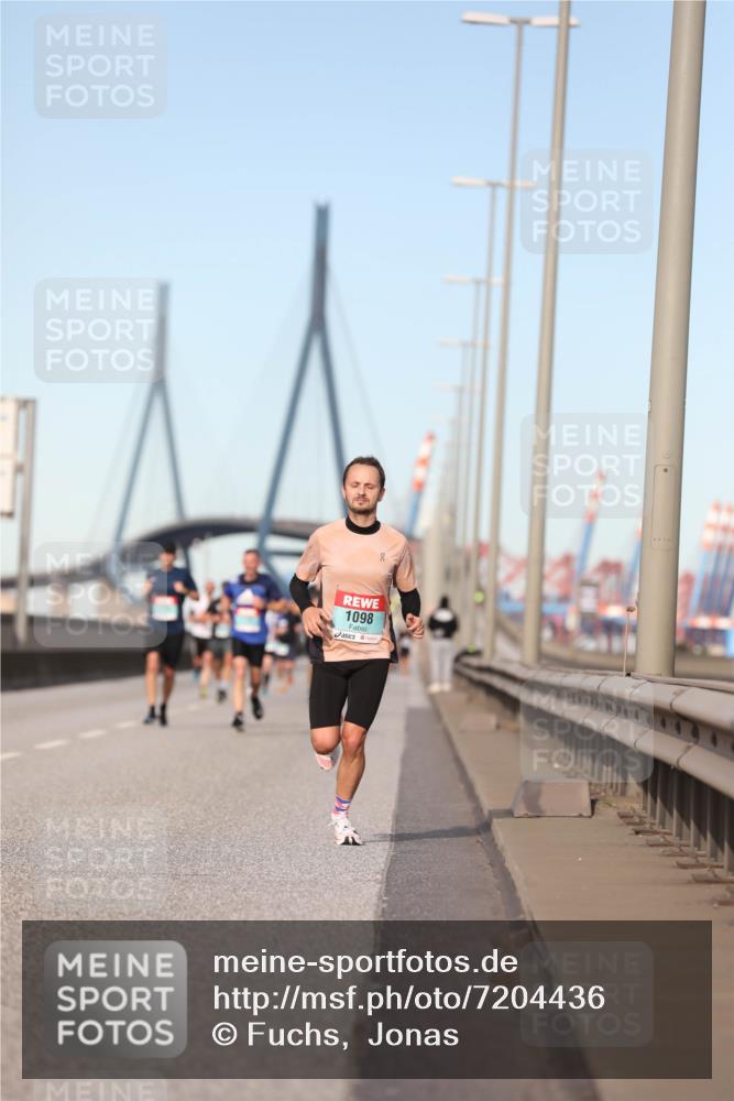 03.10.2024 - Köhlbrandbrückenlauf Fuchs,  Jonas http://msf.ph/oto/7204436 03.10.2024 09:40:56 Position 3 1098 meine-sportfotos.de