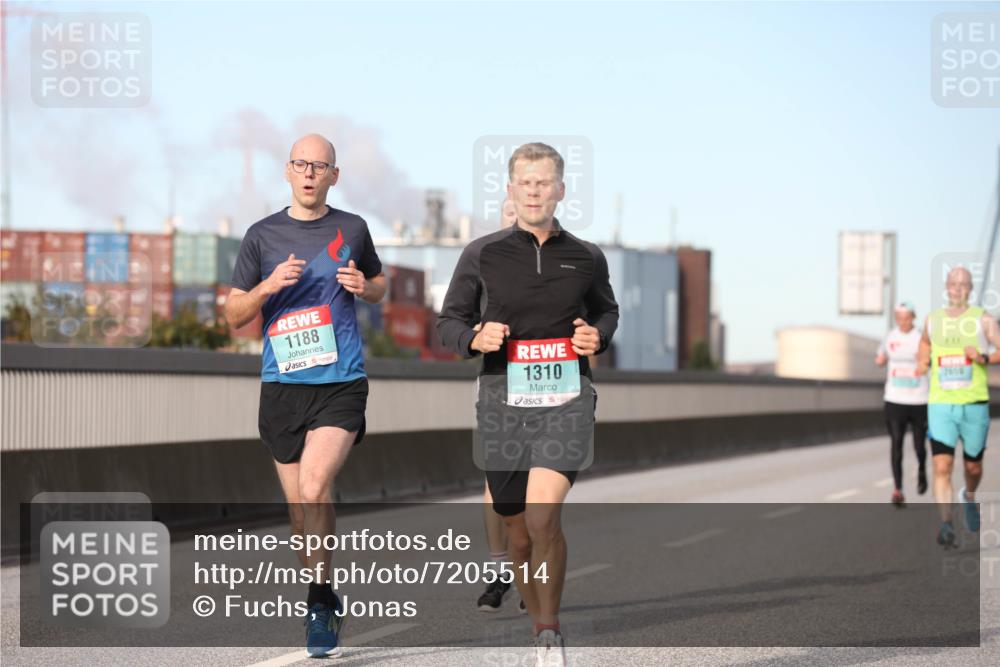03.10.2024 - Köhlbrandbrückenlauf Fuchs,  Jonas http://msf.ph/oto/7205514 03.10.2024 09:42:36 Position 3 1188, 1310 meine-sportfotos.de