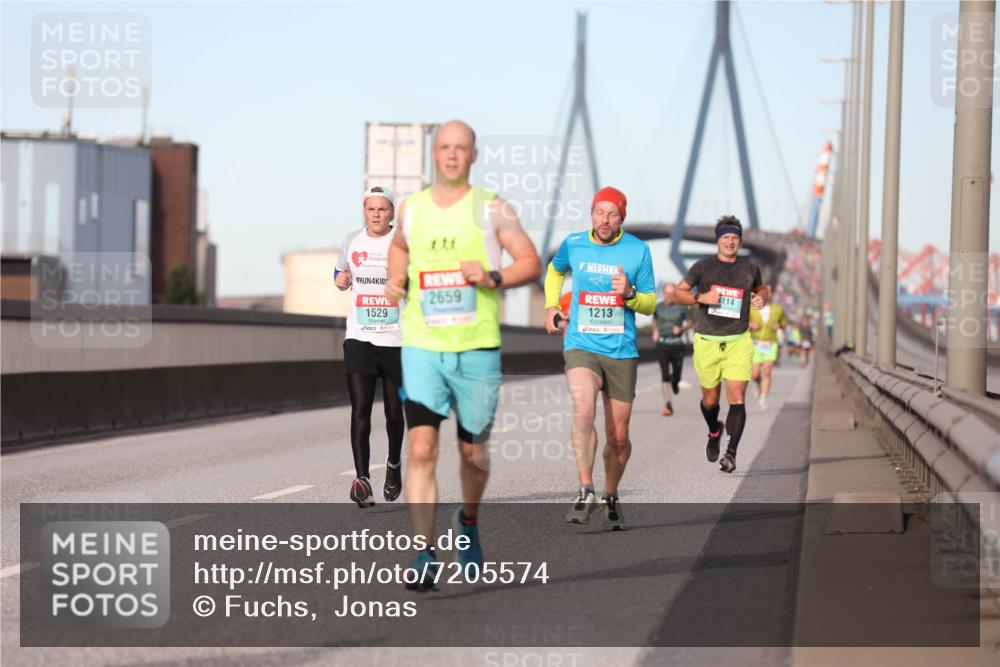 03.10.2024 - Köhlbrandbrückenlauf Fuchs,  Jonas http://msf.ph/oto/7205574 03.10.2024 09:42:37 Position 3 11, 4, 1529, 2659, 1213, 114 meine-sportfotos.de
