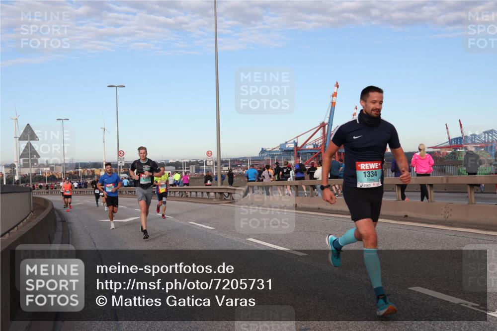 03.10.2024 - Köhlbrandbrückenlauf Matties Gatica Varas http://msf.ph/oto/7205731 03.10.2024 09:32:56 Position 2 1219, 1334 meine-sportfotos.de