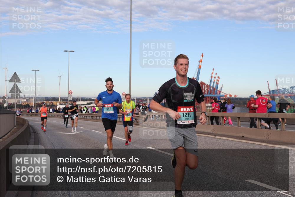 03.10.2024 - Köhlbrandbrückenlauf Matties Gatica Varas http://msf.ph/oto/7205815 03.10.2024 09:32:58 Position 2 1082, 13, 1219 meine-sportfotos.de