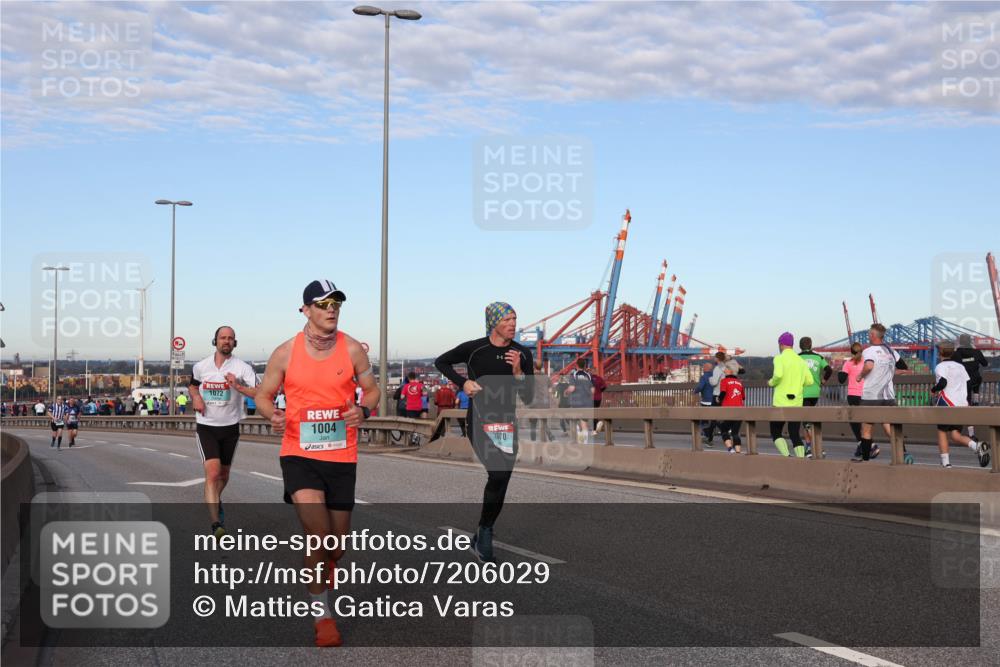 03.10.2024 - Köhlbrandbrückenlauf Matties Gatica Varas http://msf.ph/oto/7206029 03.10.2024 09:33:04 Position 2 1072, 1004 meine-sportfotos.de