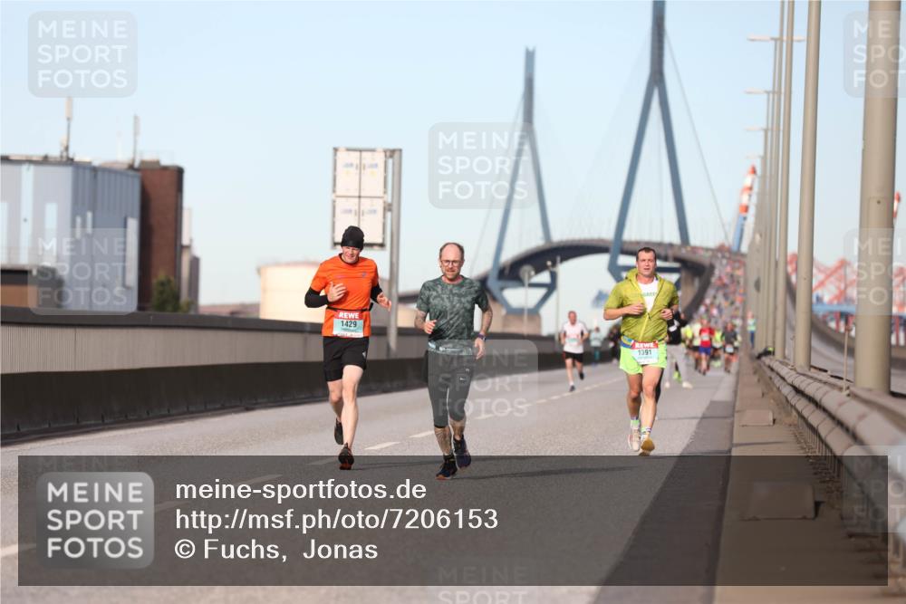 03.10.2024 - Köhlbrandbrückenlauf Fuchs,  Jonas http://msf.ph/oto/7206153 03.10.2024 09:42:46 Position 3 1429, 1391 meine-sportfotos.de