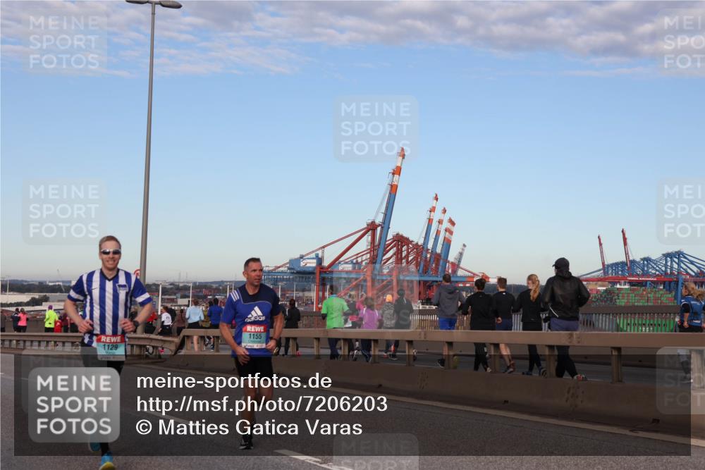 03.10.2024 - Köhlbrandbrückenlauf Matties Gatica Varas http://msf.ph/oto/7206203 03.10.2024 09:33:16 Position 2 1129, 1155 meine-sportfotos.de