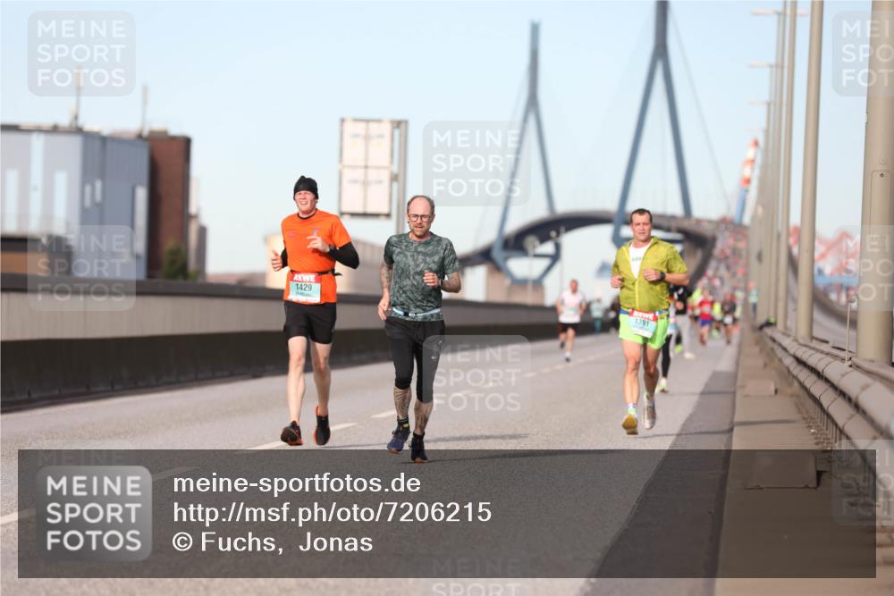 03.10.2024 - Köhlbrandbrückenlauf Fuchs,  Jonas http://msf.ph/oto/7206215 03.10.2024 09:42:47 Position 3 1429, 1391 meine-sportfotos.de
