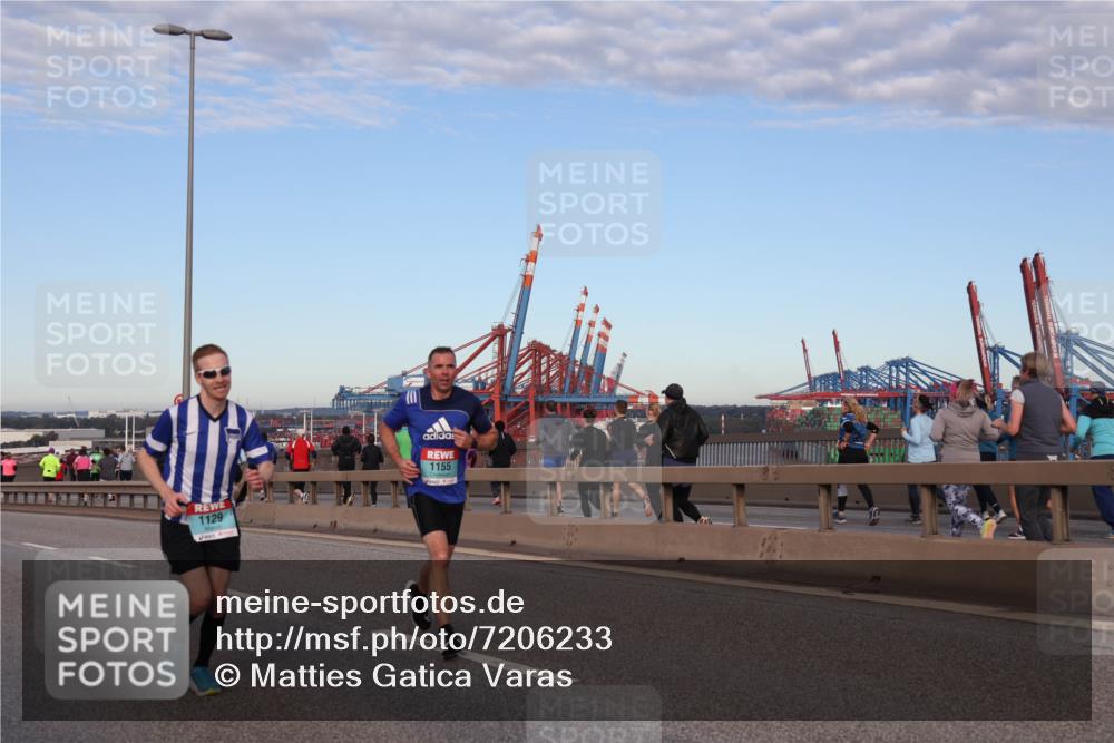 03.10.2024 - Köhlbrandbrückenlauf Matties Gatica Varas http://msf.ph/oto/7206233 03.10.2024 09:33:17 Position 2 1129, 1155 meine-sportfotos.de