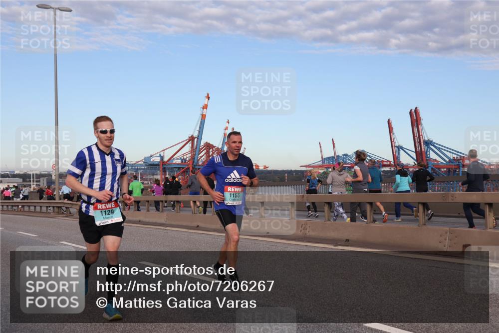 03.10.2024 - Köhlbrandbrückenlauf Matties Gatica Varas http://msf.ph/oto/7206267 03.10.2024 09:33:18 Position 2 1129, 1155 meine-sportfotos.de