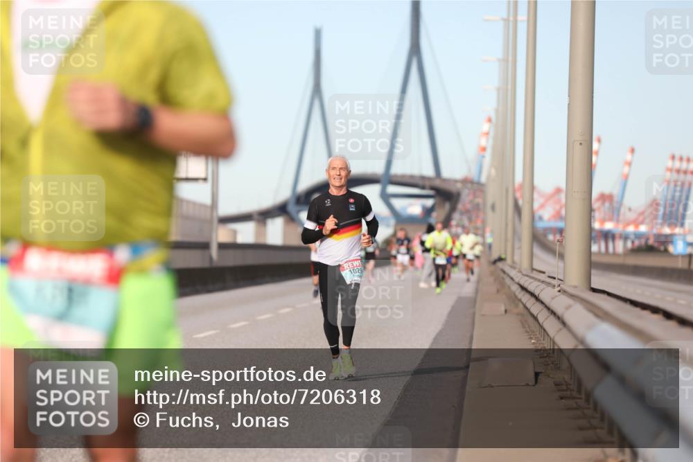 03.10.2024 - Köhlbrandbrückenlauf Fuchs,  Jonas http://msf.ph/oto/7206318 03.10.2024 09:42:55 Position 3 1029 meine-sportfotos.de