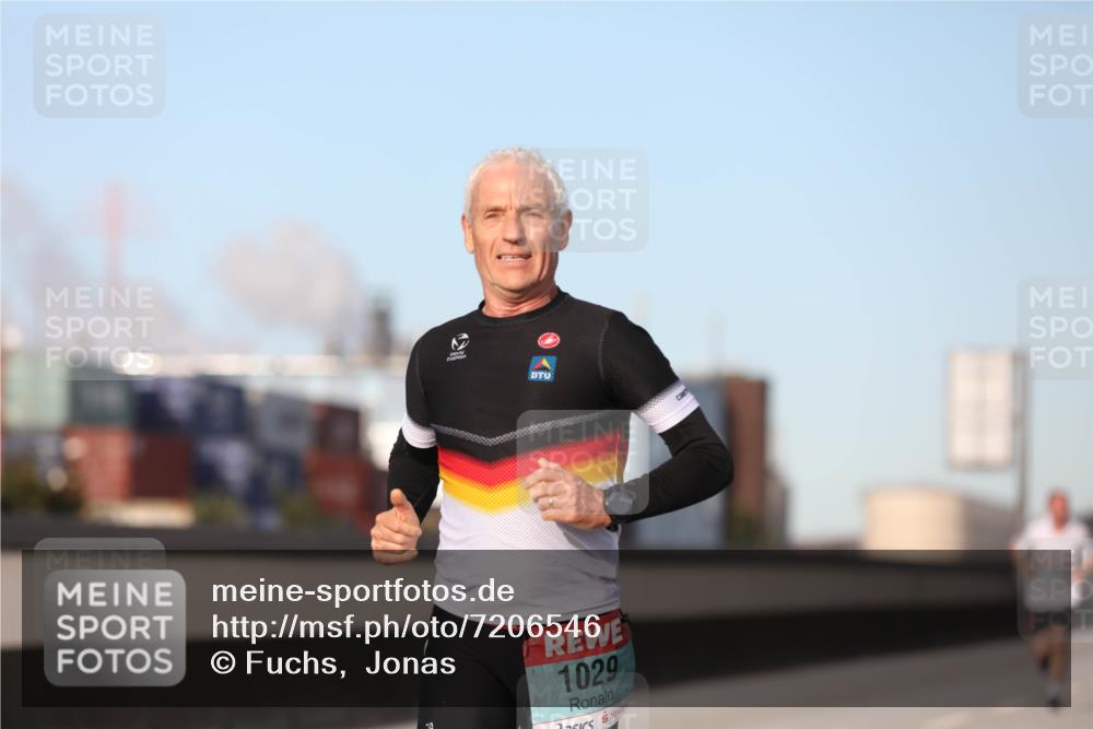 03.10.2024 - Köhlbrandbrückenlauf Fuchs,  Jonas http://msf.ph/oto/7206546 03.10.2024 09:43:00 Position 3 1029 meine-sportfotos.de