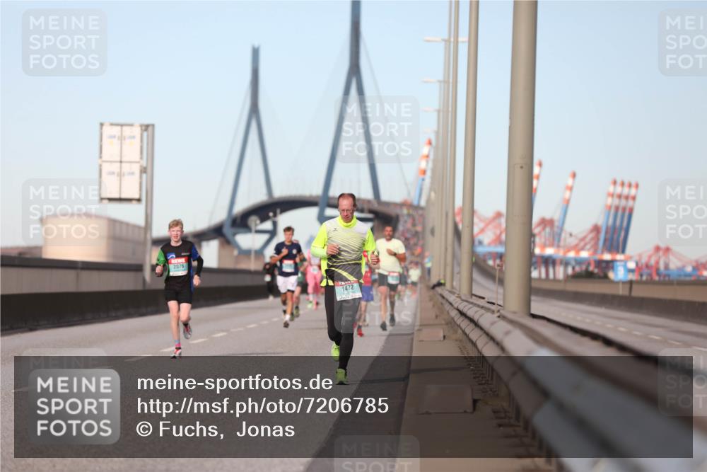 03.10.2024 - Köhlbrandbrückenlauf Fuchs,  Jonas http://msf.ph/oto/7206785 03.10.2024 09:43:11 Position 3 2076, 1472 meine-sportfotos.de