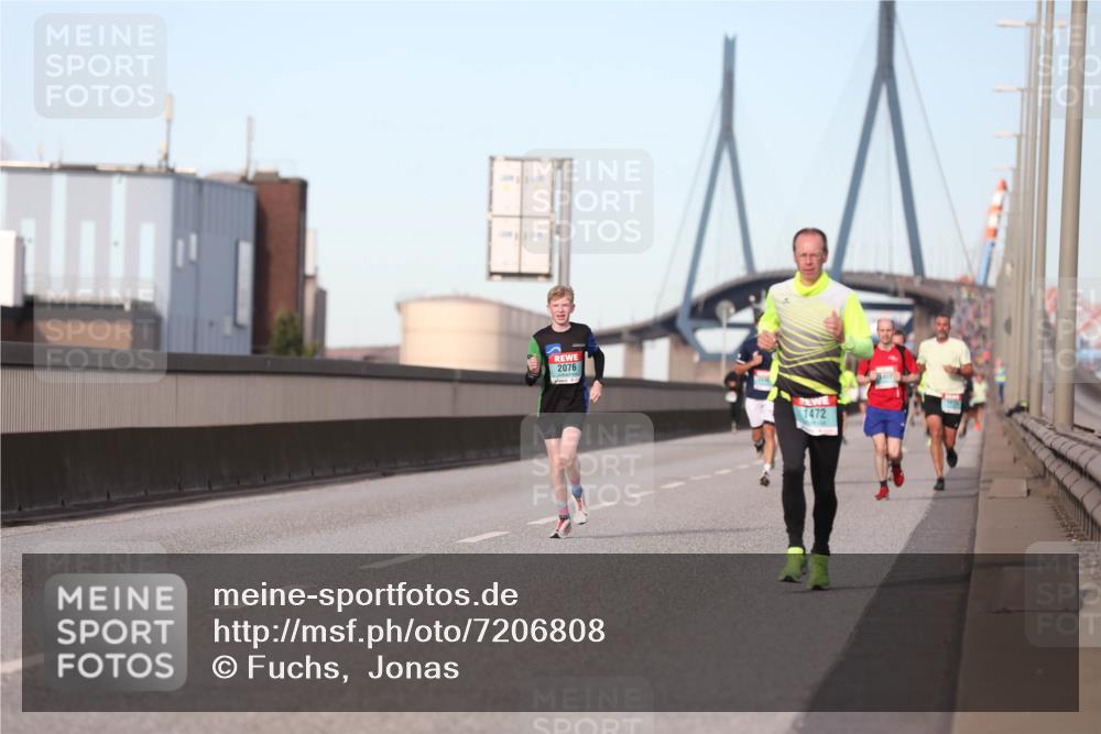 03.10.2024 - Köhlbrandbrückenlauf Fuchs,  Jonas http://msf.ph/oto/7206808 03.10.2024 09:43:12 Position 3 2076, 1472 meine-sportfotos.de