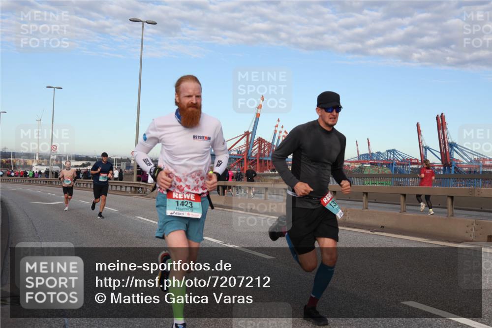 03.10.2024 - Köhlbrandbrückenlauf Matties Gatica Varas http://msf.ph/oto/7207212 03.10.2024 09:33:36 Position 2 1743, 1423 meine-sportfotos.de
