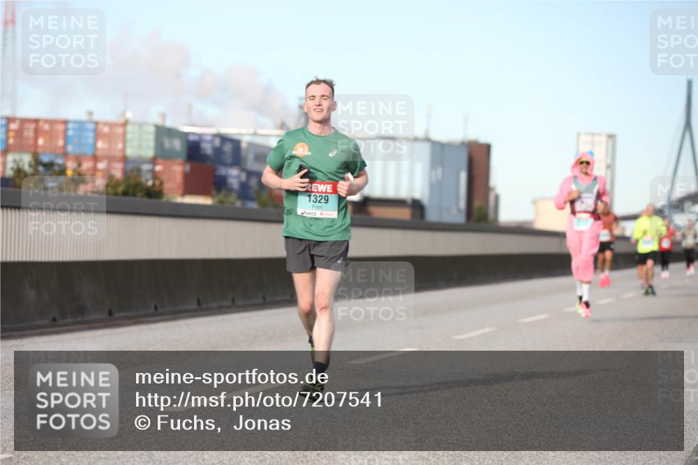03.10.2024 - Köhlbrandbrückenlauf Fuchs,  Jonas http://msf.ph/oto/7207541 03.10.2024 09:43:31 Position 3 1329 meine-sportfotos.de