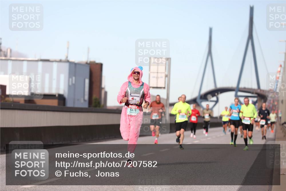 03.10.2024 - Köhlbrandbrückenlauf Fuchs,  Jonas http://msf.ph/oto/7207582 03.10.2024 09:43:32 Position 3 1478 meine-sportfotos.de