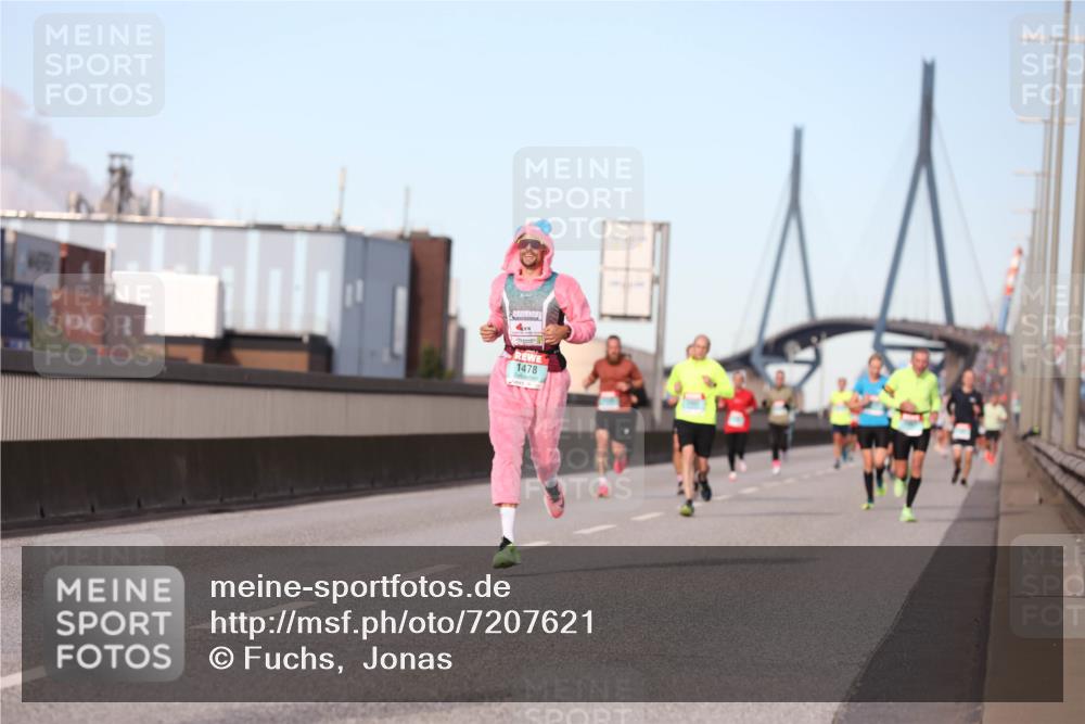 03.10.2024 - Köhlbrandbrückenlauf Fuchs,  Jonas http://msf.ph/oto/7207621 03.10.2024 09:43:32 Position 3 1478 meine-sportfotos.de
