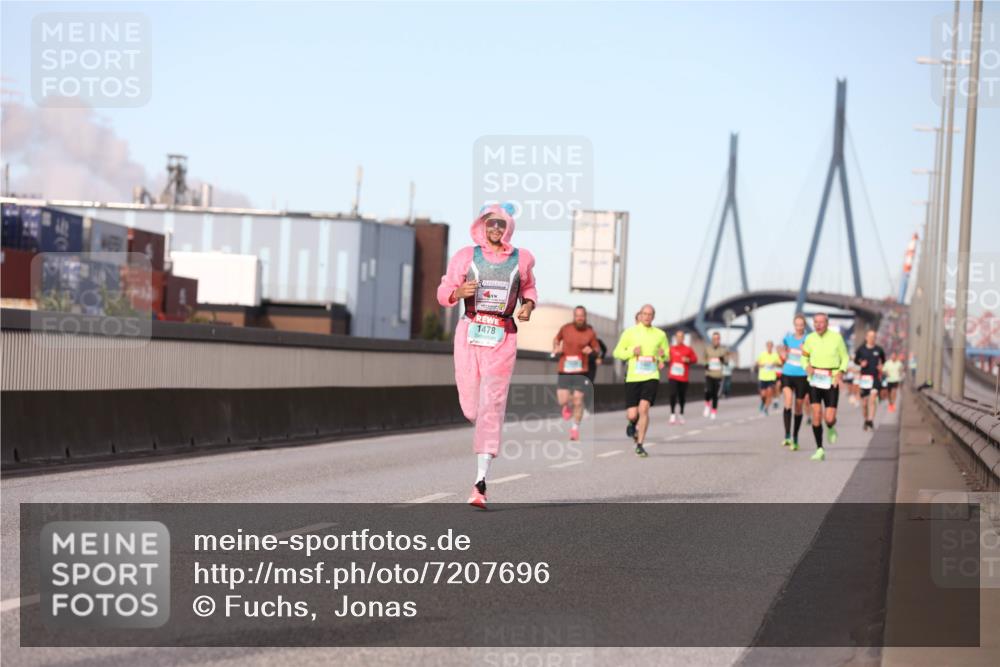 03.10.2024 - Köhlbrandbrückenlauf Fuchs,  Jonas http://msf.ph/oto/7207696 03.10.2024 09:43:32 Position 3 1478 meine-sportfotos.de