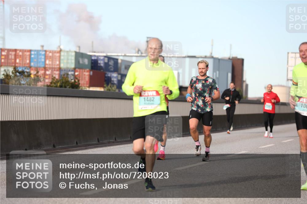 03.10.2024 - Köhlbrandbrückenlauf Fuchs,  Jonas http://msf.ph/oto/7208023 03.10.2024 09:43:40 Position 3 1482, 106 meine-sportfotos.de
