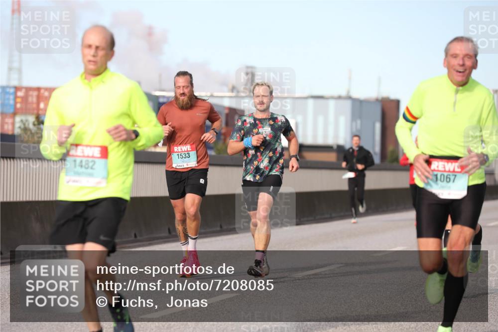 03.10.2024 - Köhlbrandbrückenlauf Fuchs,  Jonas http://msf.ph/oto/7208085 03.10.2024 09:43:41 Position 3 1482, 1533, 1067 meine-sportfotos.de