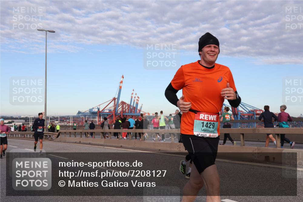 03.10.2024 - Köhlbrandbrückenlauf Matties Gatica Varas http://msf.ph/oto/7208127 03.10.2024 09:34:08 Position 2 1131, 1429 meine-sportfotos.de