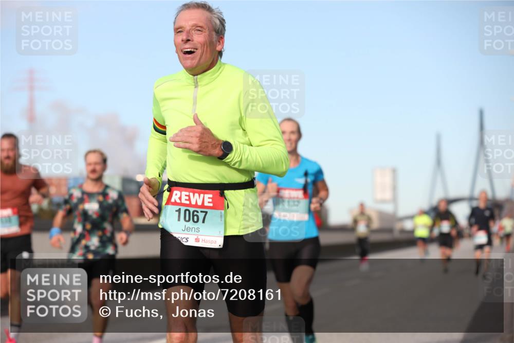03.10.2024 - Köhlbrandbrückenlauf Fuchs,  Jonas http://msf.ph/oto/7208161 03.10.2024 09:43:43 Position 3 1067 meine-sportfotos.de