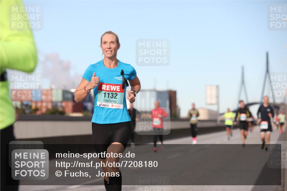 03.10.2024 - Köhlbrandbrückenlauf Fuchs,  Jonas http://msf.ph/oto/7208180 03.10.2024 09:43:44 Position 3 1132 meine-sportfotos.de