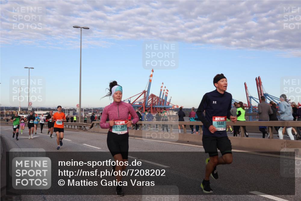 03.10.2024 - Köhlbrandbrückenlauf Matties Gatica Varas http://msf.ph/oto/7208202 03.10.2024 09:34:11 Position 2 1163, 1, 1131, 1680 meine-sportfotos.de