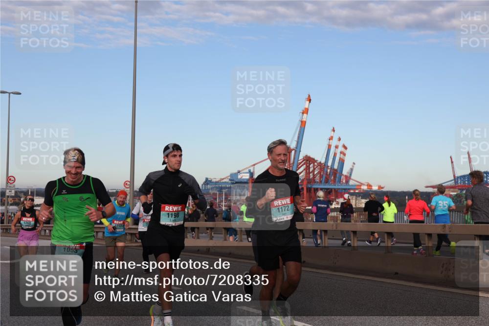 03.10.2024 - Köhlbrandbrückenlauf Matties Gatica Varas http://msf.ph/oto/7208335 03.10.2024 09:34:16 Position 2 500, 1, 1260, 1053, 1198, 1213, 1172 meine-sportfotos.de