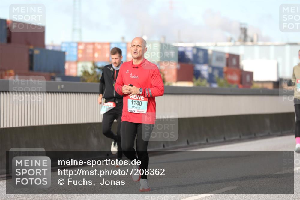 03.10.2024 - Köhlbrandbrückenlauf Fuchs,  Jonas http://msf.ph/oto/7208362 03.10.2024 09:43:48 Position 3 1140 meine-sportfotos.de