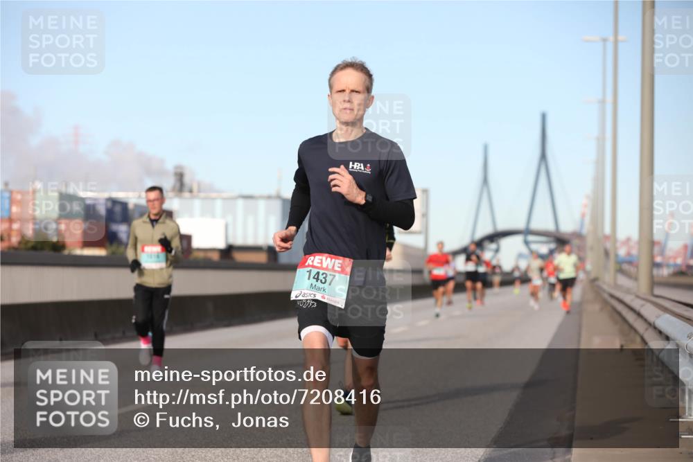 03.10.2024 - Köhlbrandbrückenlauf Fuchs,  Jonas http://msf.ph/oto/7208416 03.10.2024 09:43:49 Position 3 1437 meine-sportfotos.de