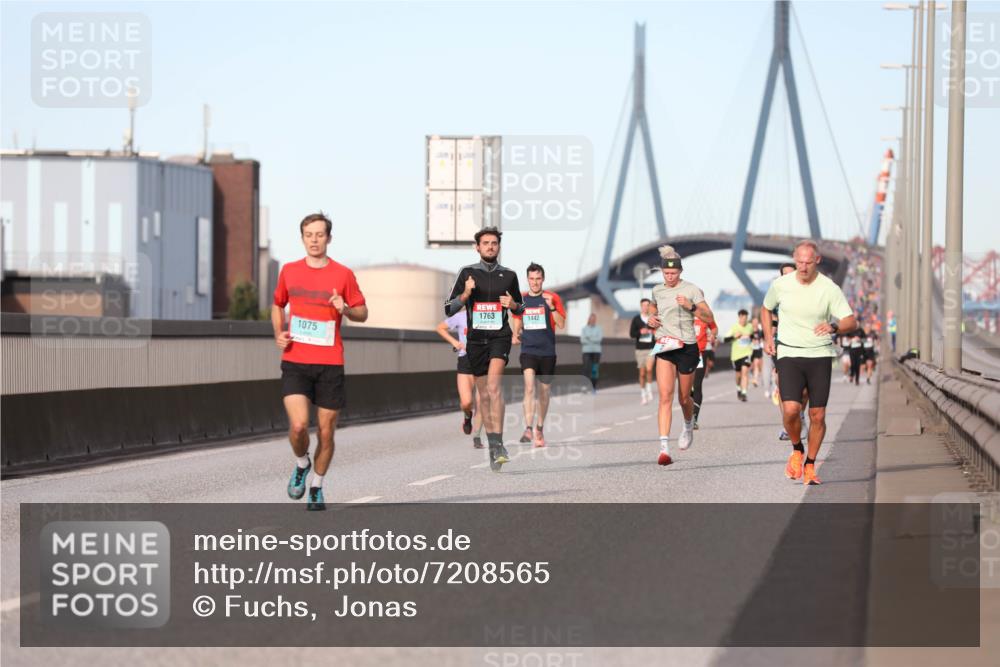 03.10.2024 - Köhlbrandbrückenlauf Fuchs,  Jonas http://msf.ph/oto/7208565 03.10.2024 09:43:54 Position 3 40, 1075, 1763, 1442 meine-sportfotos.de