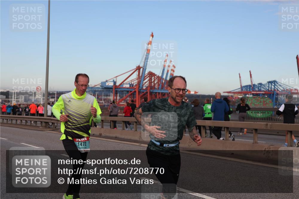 03.10.2024 - Köhlbrandbrückenlauf Matties Gatica Varas http://msf.ph/oto/7208770 03.10.2024 09:34:46 Position 2 1472 meine-sportfotos.de