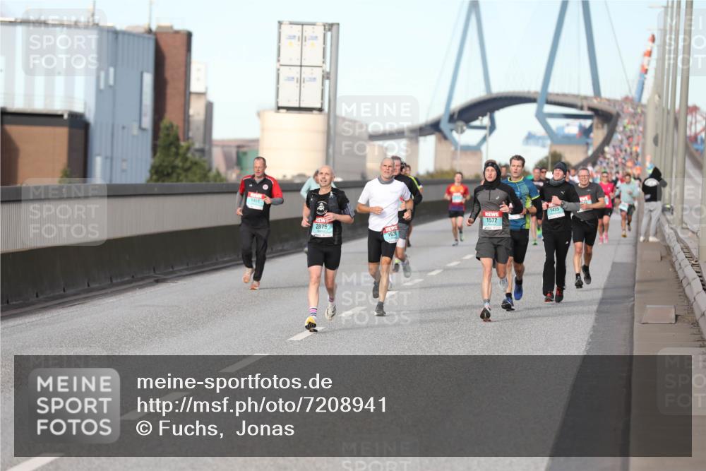 03.10.2024 - Köhlbrandbrückenlauf Fuchs,  Jonas http://msf.ph/oto/7208941 03.10.2024 09:44:16 Position 3 1461, 1572, 2875, 163, 1435 meine-sportfotos.de