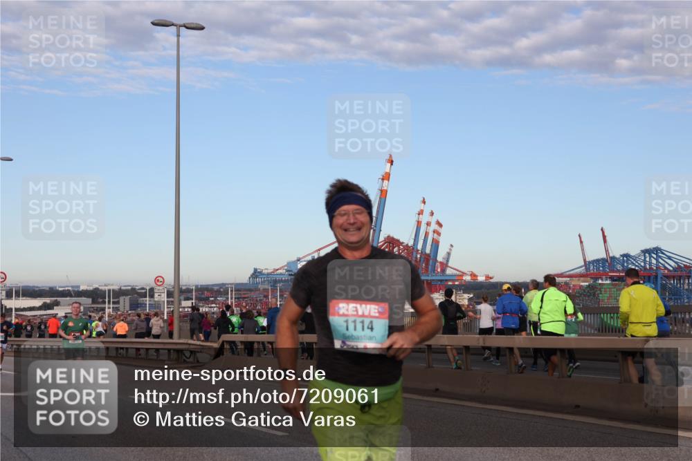 03.10.2024 - Köhlbrandbrückenlauf Matties Gatica Varas http://msf.ph/oto/7209061 03.10.2024 09:34:53 Position 2 1114 meine-sportfotos.de