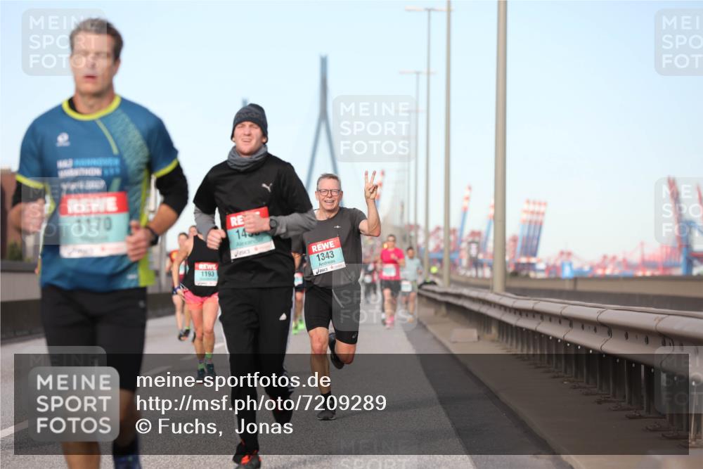 03.10.2024 - Köhlbrandbrückenlauf Fuchs,  Jonas http://msf.ph/oto/7209289 03.10.2024 09:44:25 Position 3 1170, 1193, 14, 1343 meine-sportfotos.de