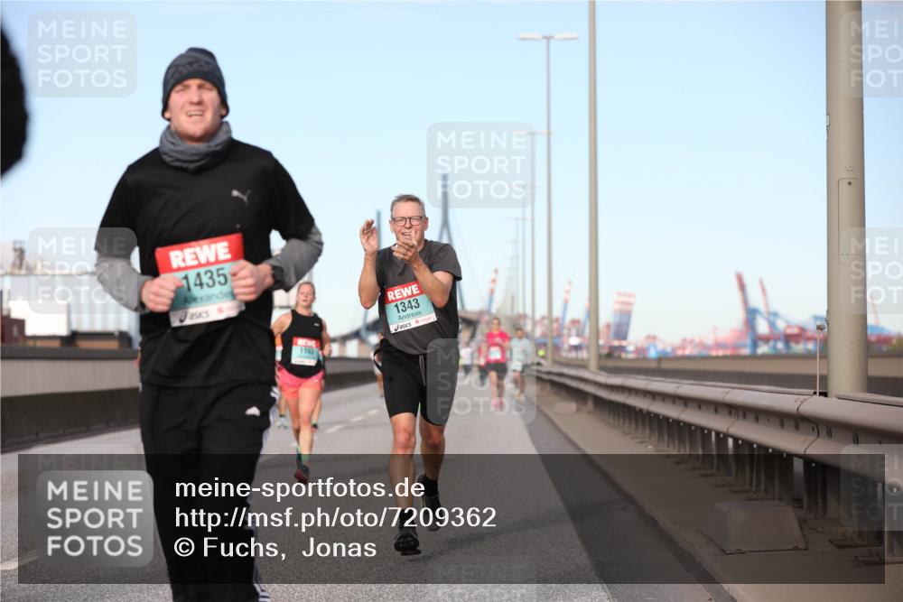 03.10.2024 - Köhlbrandbrückenlauf Fuchs,  Jonas http://msf.ph/oto/7209362 03.10.2024 09:44:28 Position 3 1435, 6, 1193, 1343 meine-sportfotos.de
