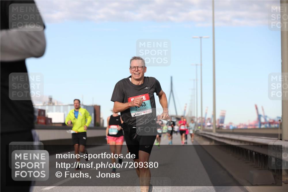 03.10.2024 - Köhlbrandbrückenlauf Fuchs,  Jonas http://msf.ph/oto/7209380 03.10.2024 09:44:29 Position 3 843 meine-sportfotos.de