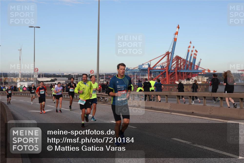 03.10.2024 - Köhlbrandbrückenlauf Matties Gatica Varas http://msf.ph/oto/7210184 03.10.2024 09:35:38 Position 2 1442, 1250, 9, 2017, 170 meine-sportfotos.de