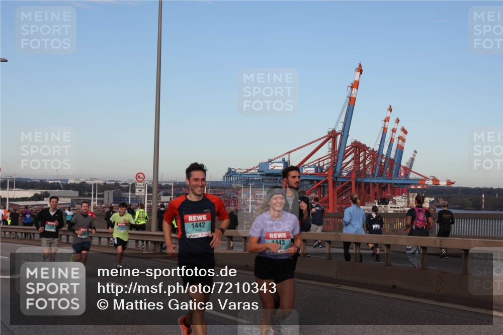 03.10.2024 - Köhlbrandbrückenlauf Matties Gatica Varas http://msf.ph/oto/7210343 03.10.2024 09:35:42 Position 2 500, 1, 1270, 1914, 461, 1442, 1143, 385 meine-sportfotos.de